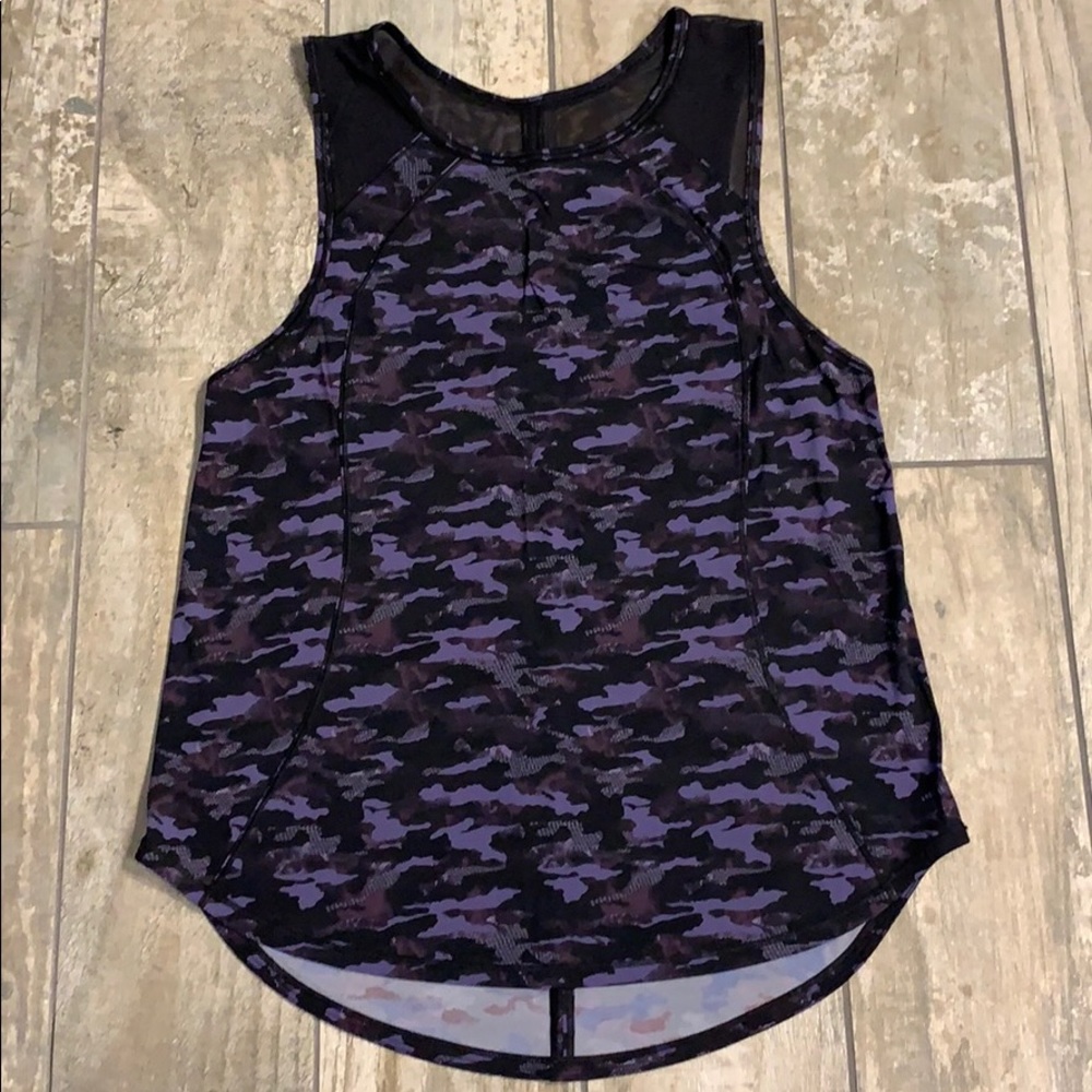 Lululemon tank